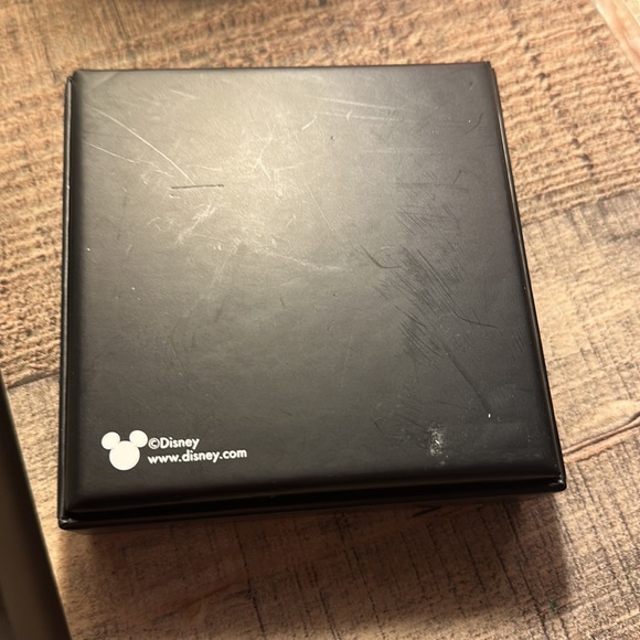 Disney X Baublebar Minnie Mouse Necklace - Picture 4 of 4